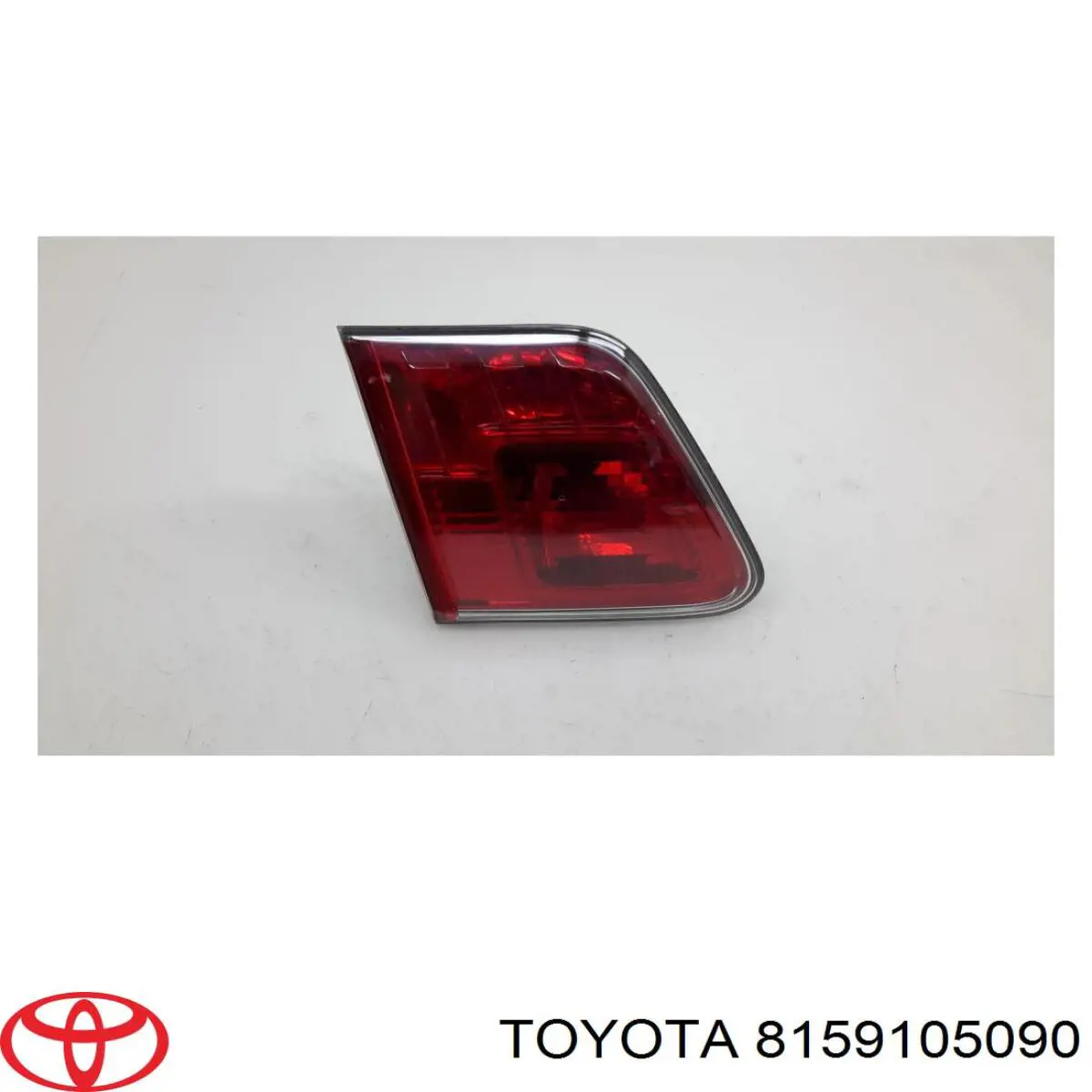 8159105090 Toyota фонарь задний левый внутренний