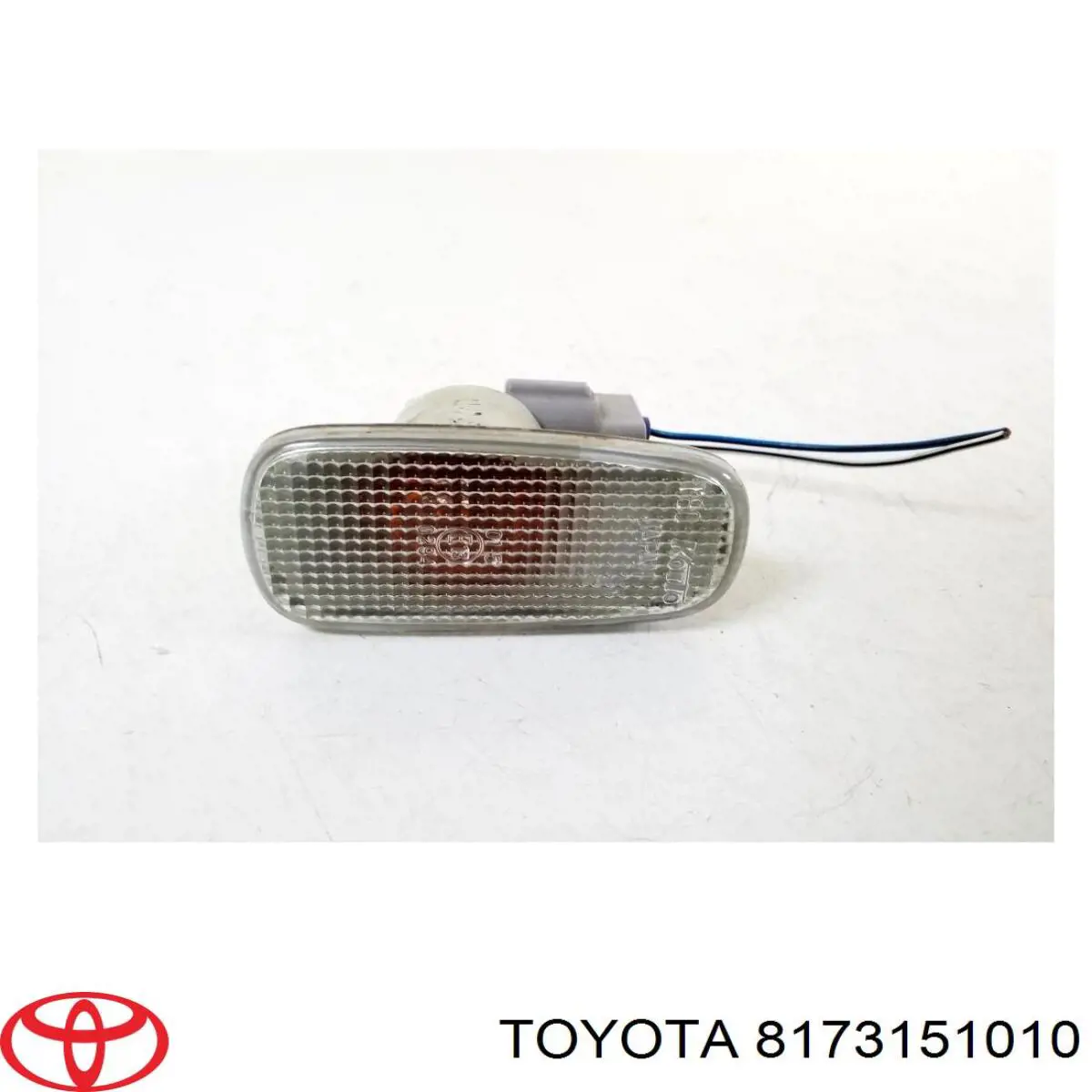 Повторитель поворота 8173151010 Toyota