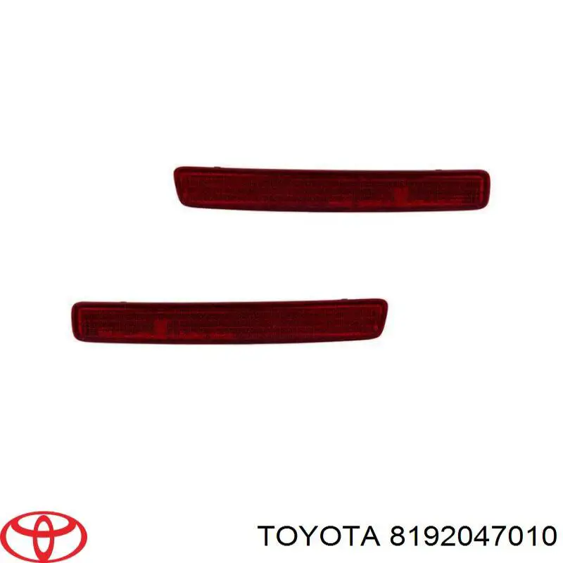 8192047010 Toyota retrorrefletor (refletor do pára-choque traseiro esquerdo)
