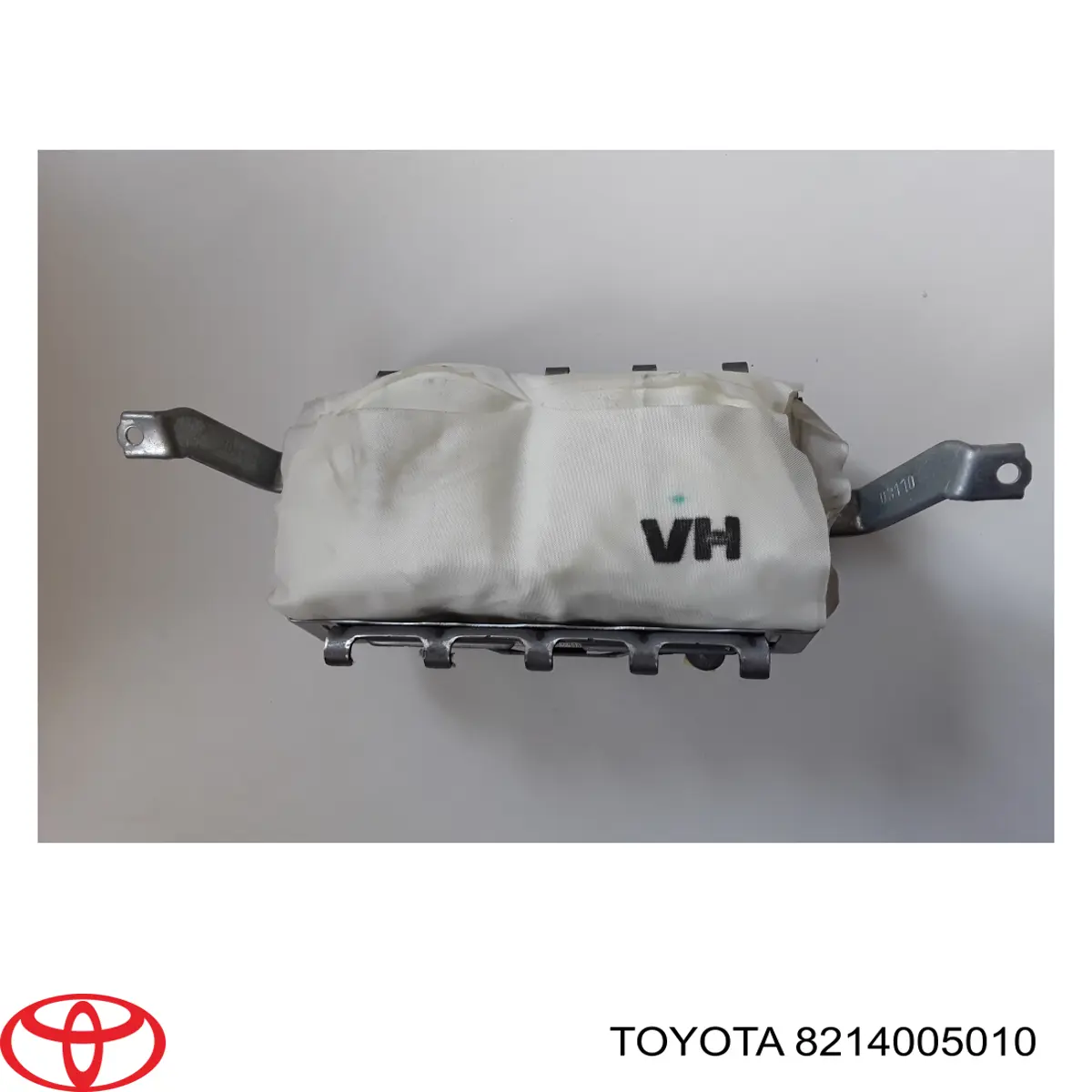  Toyota 8214005010 цена, от 6.33 USD