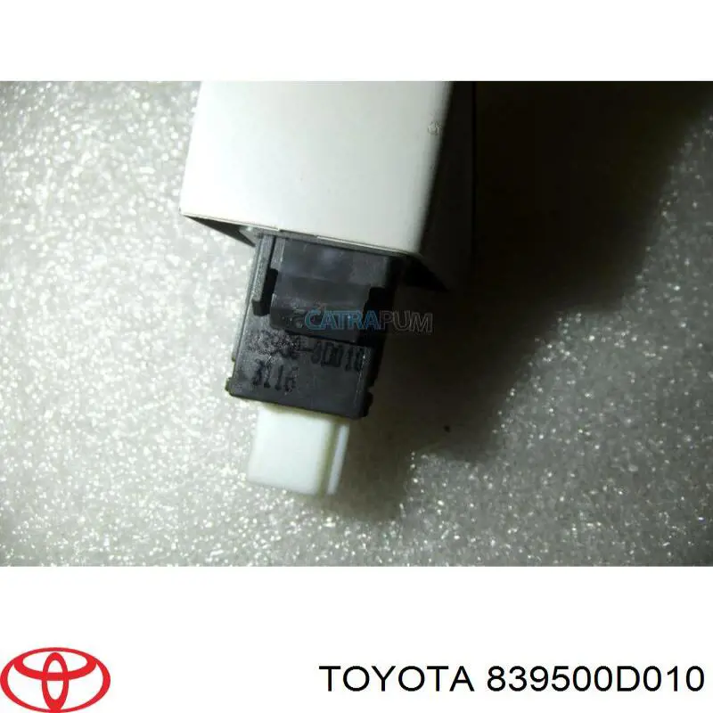  Toyota 839500D010