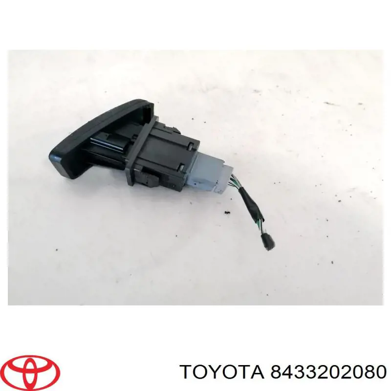 Купить 8433202080 Toyota Кнопка включения аварийной сигнализации