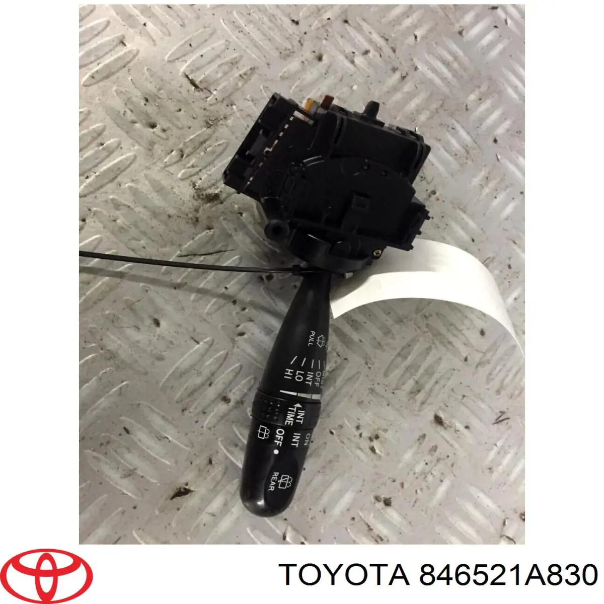 Переключатель подрулевой правый 846521A830 Toyota