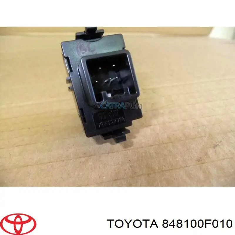 Кнопка стеклоподъемника передняя 848100F010 Toyota