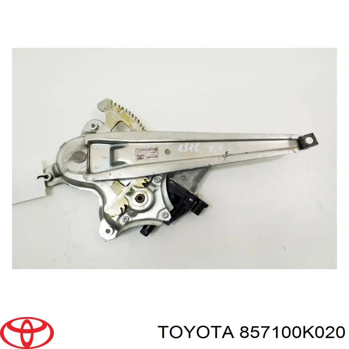  Toyota 857100K020 цена, от 22.57 USD