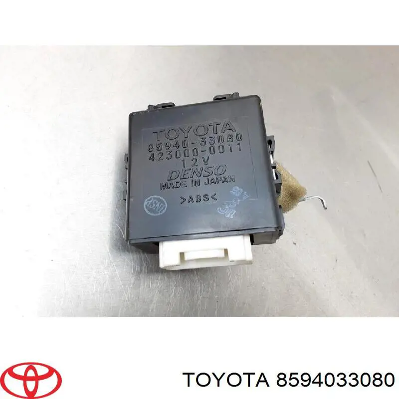 Реле управления дворниками на Toyota Camry V V30