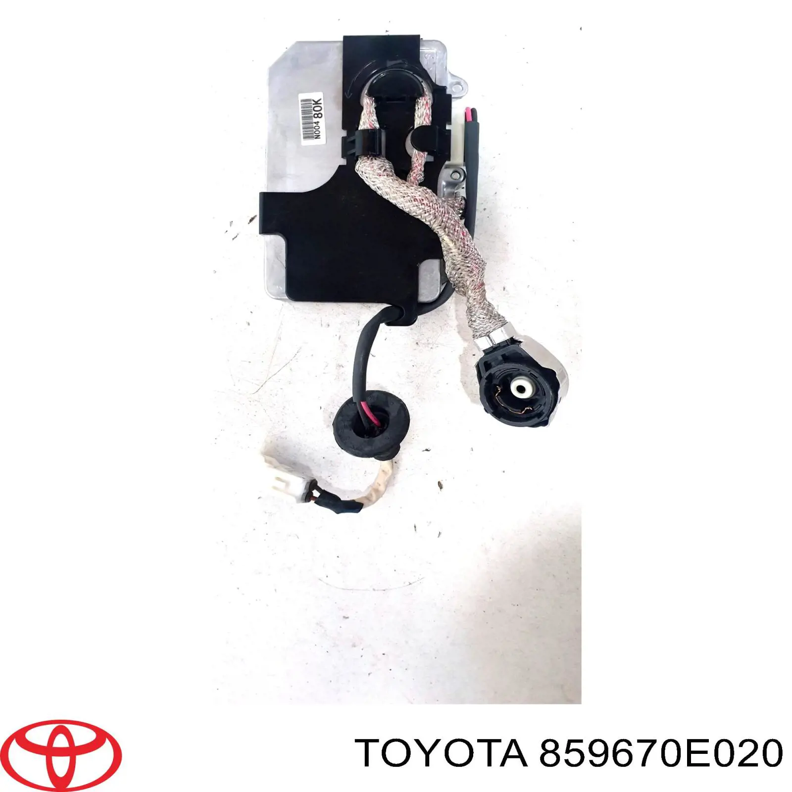  859670E020 Toyota