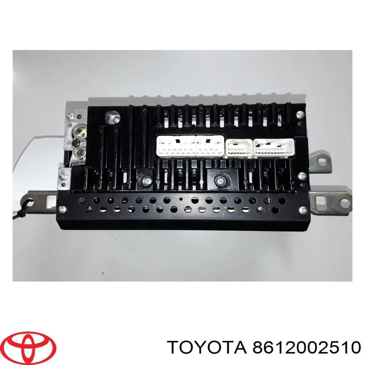Магнитола (радио AM/FM) Toyota 8612002510 цена, от 38.01 USD
