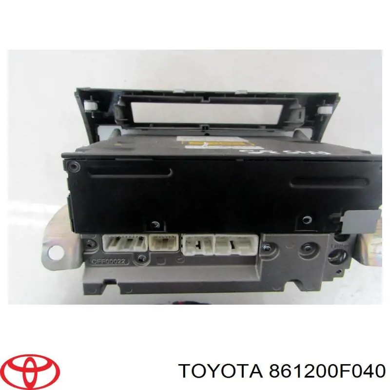 861200F040 Toyota Радиоприемник