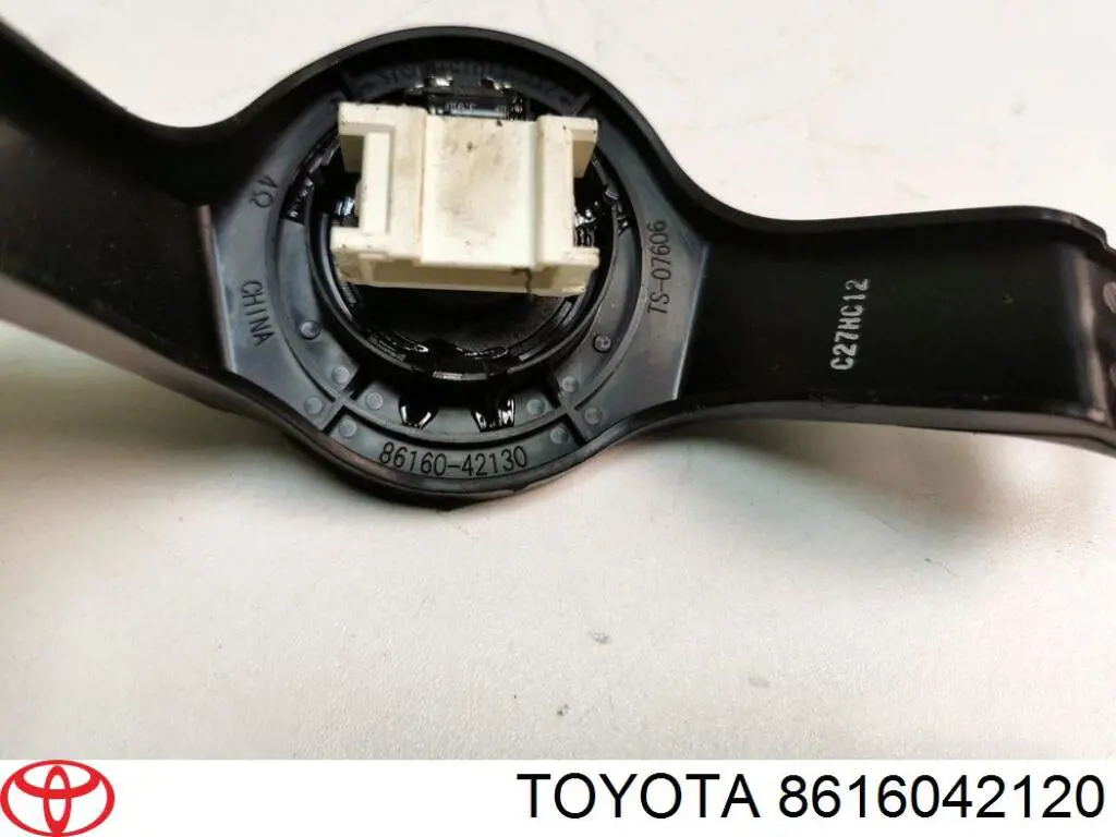 8616042120 Toyota Громкоговоритель