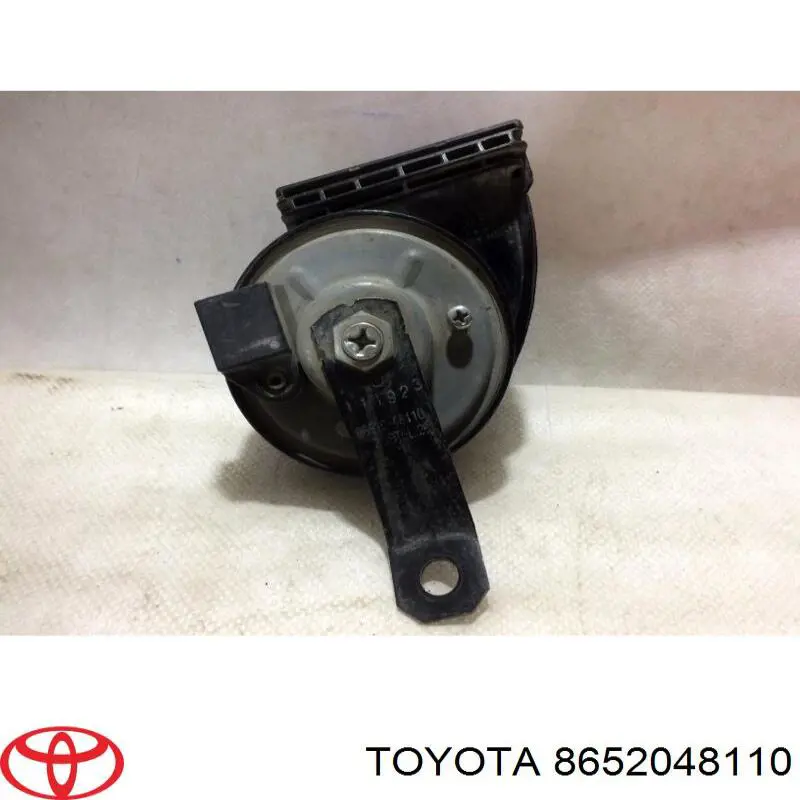 Купить 8652048110 Toyota Сигнал звуковой (клаксон)