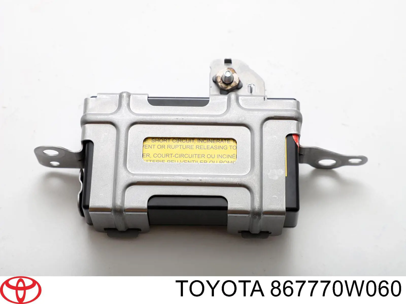  867770W060 Toyota