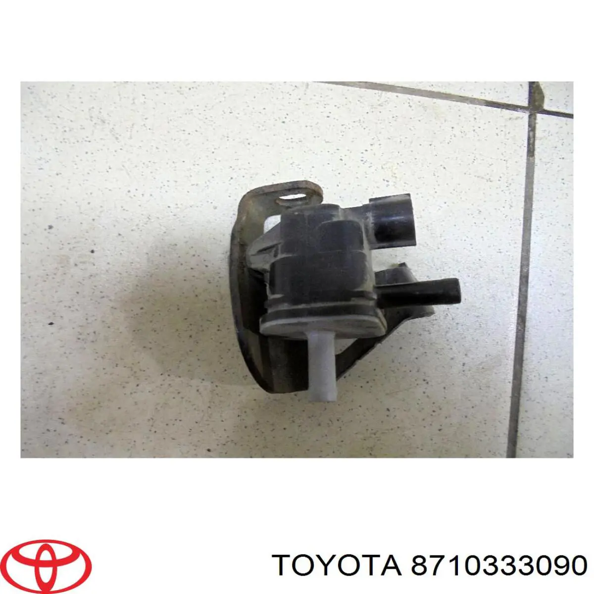 Мотор вентилятора печки (отопителя салона) Toyota 8710333090