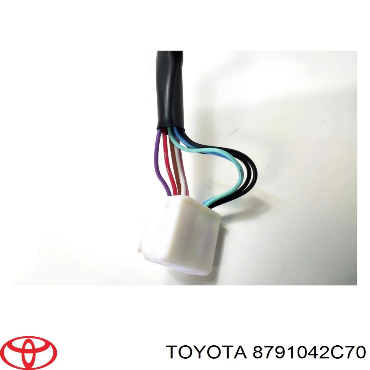 Правое зеркало 8791042C70 Toyota