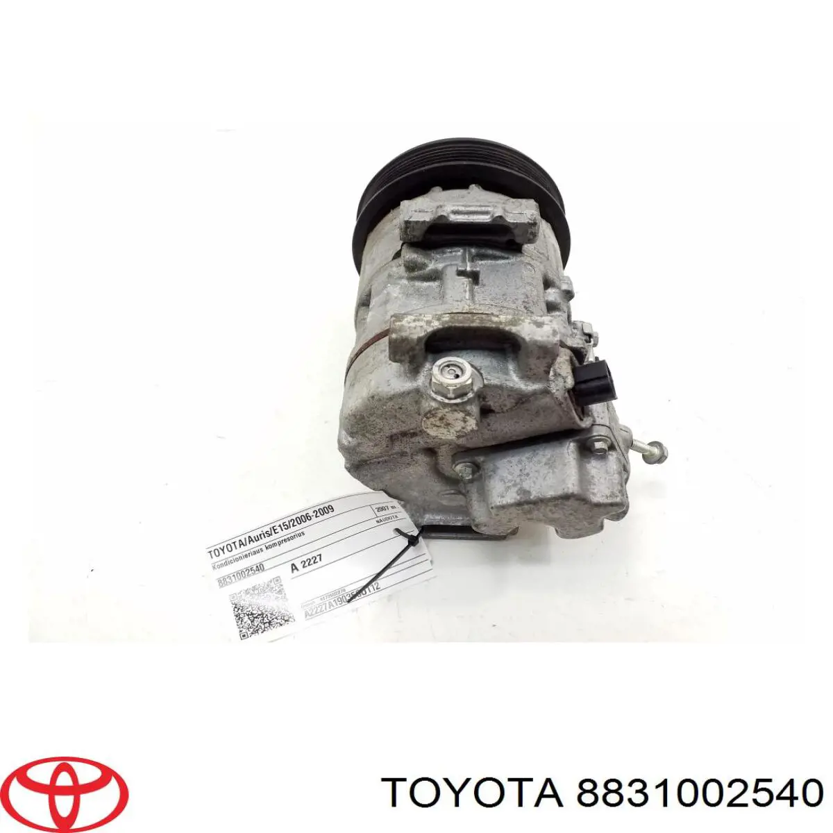 Compresor de aire acondicionado 8831002540 Toyota