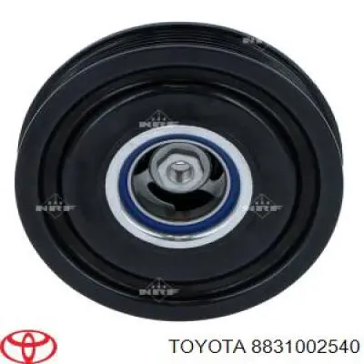Насос кондиционера Toyota 8831002540
