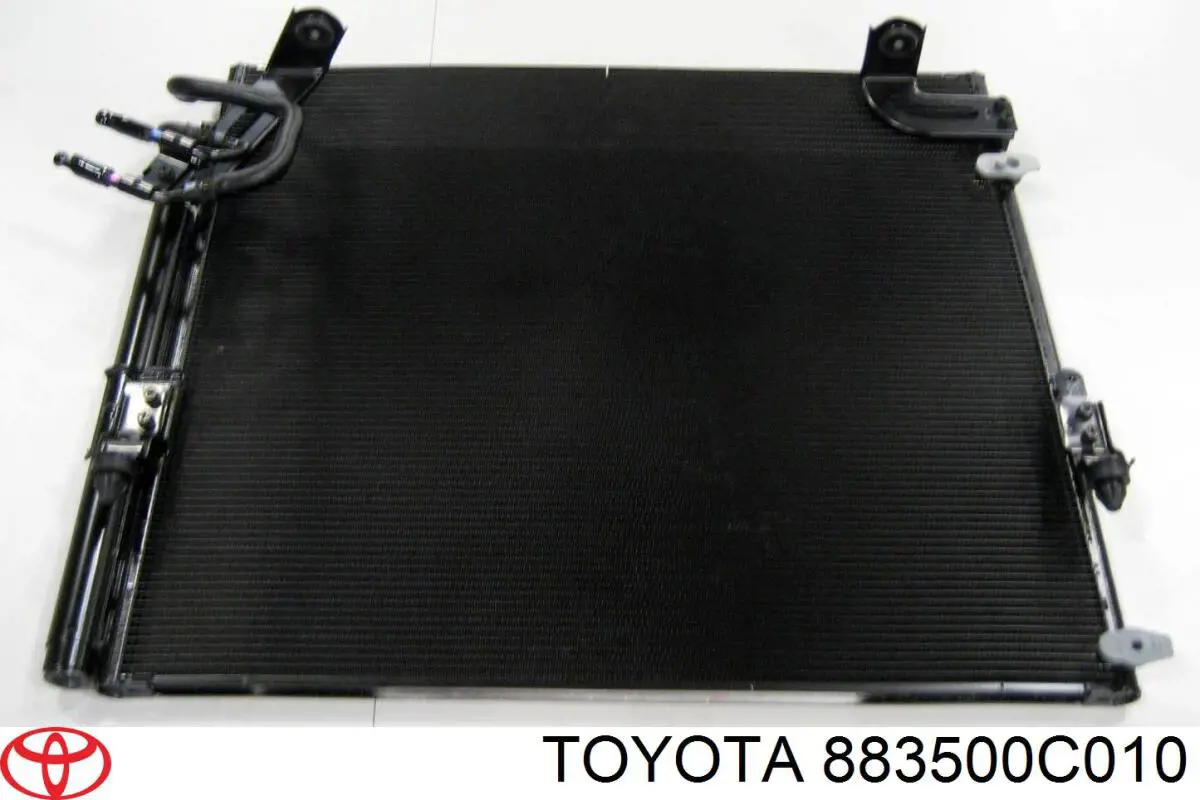 Радиатор кондиционера 883500C010 Toyota