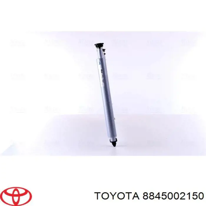 Радиатор кондиционера 8845002150 Toyota