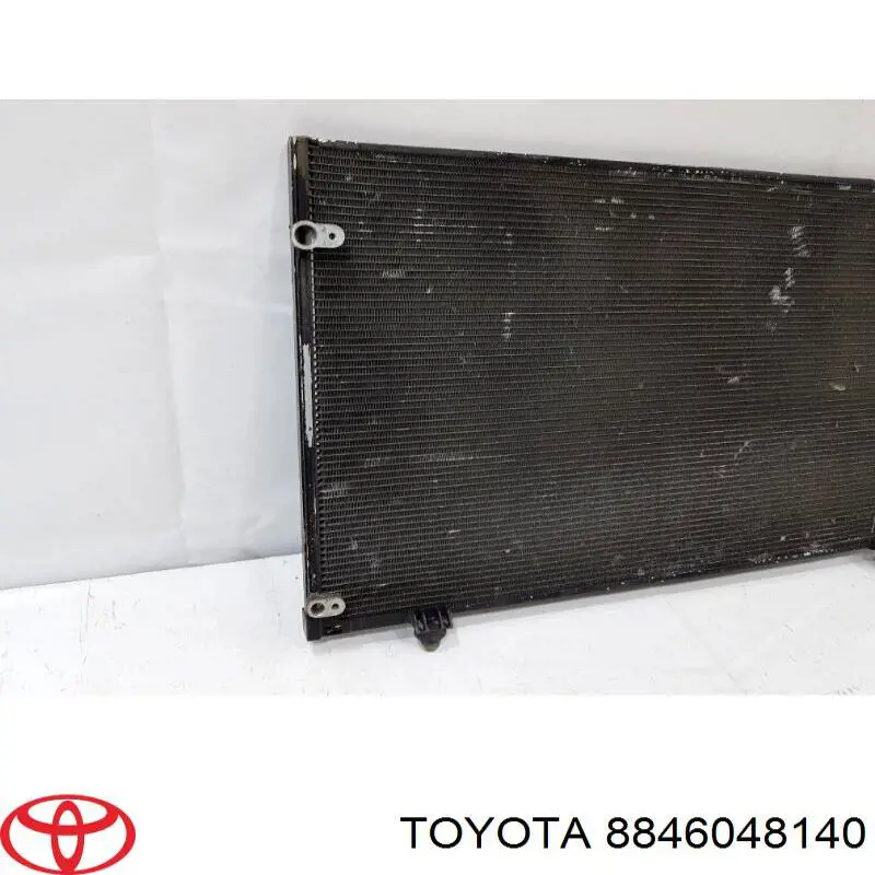 Радиатор кондиционера 8846048140 Toyota