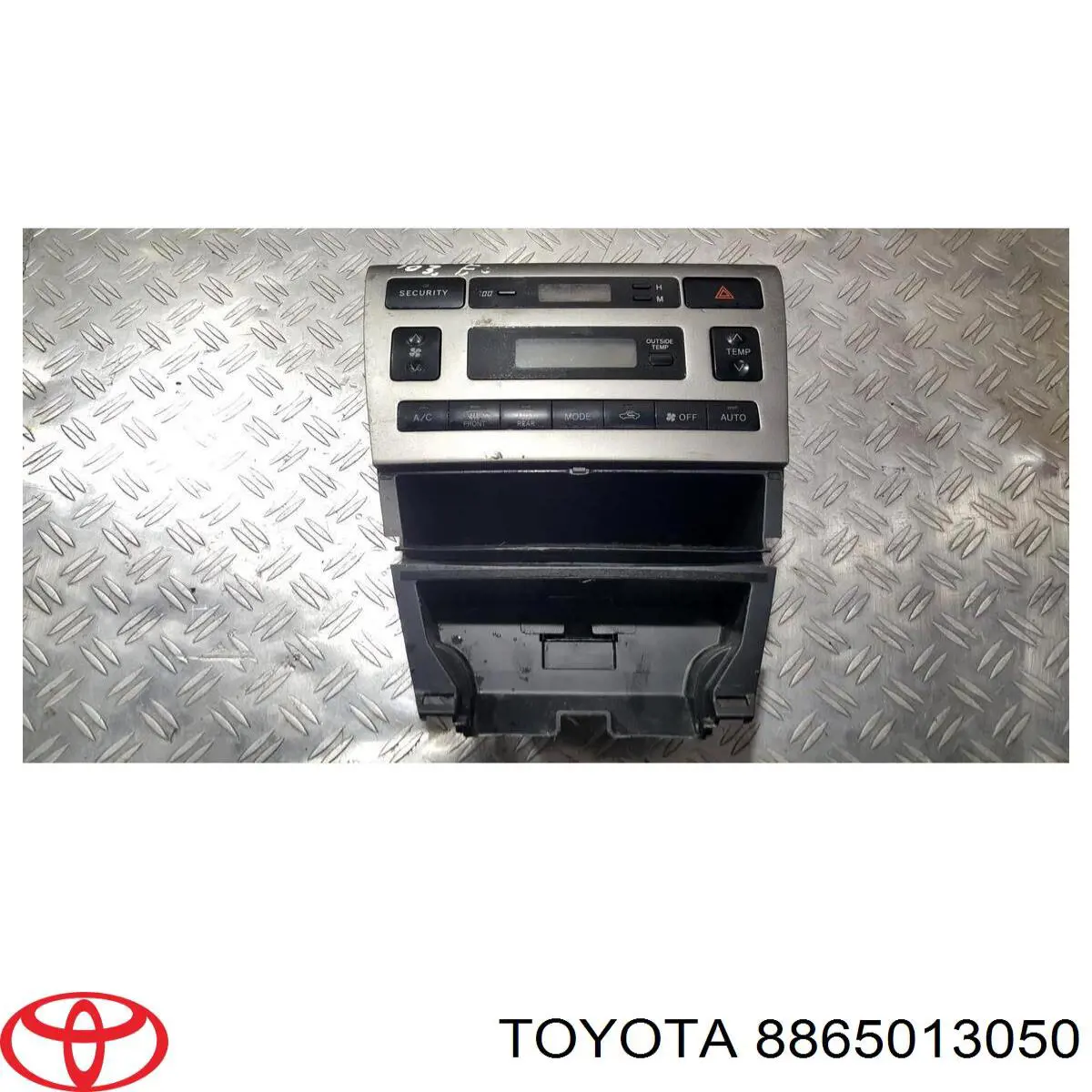 8865013050 Toyota 