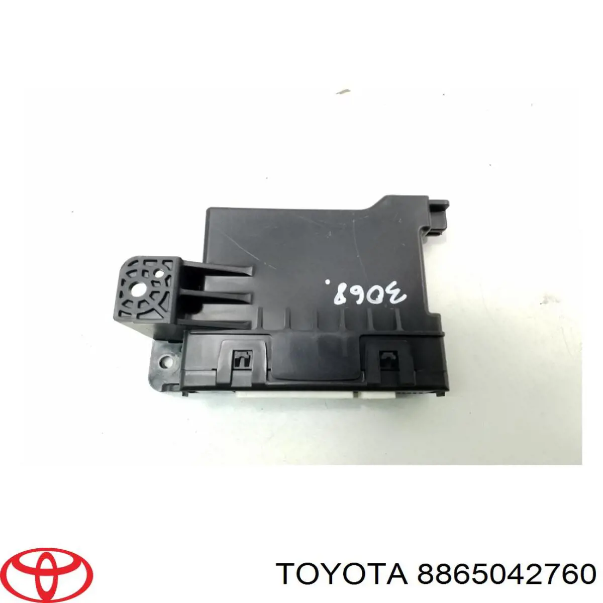 Купить 8865042760 Toyota 