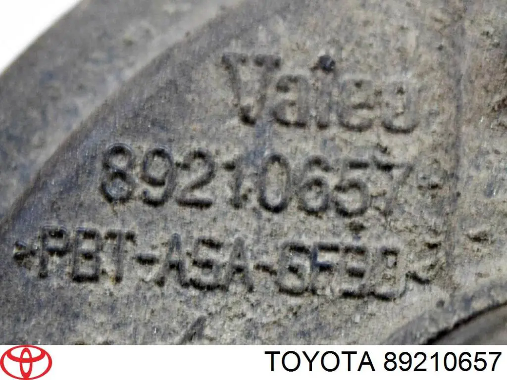 Купить 89210657 Toyota Противотуманка левая