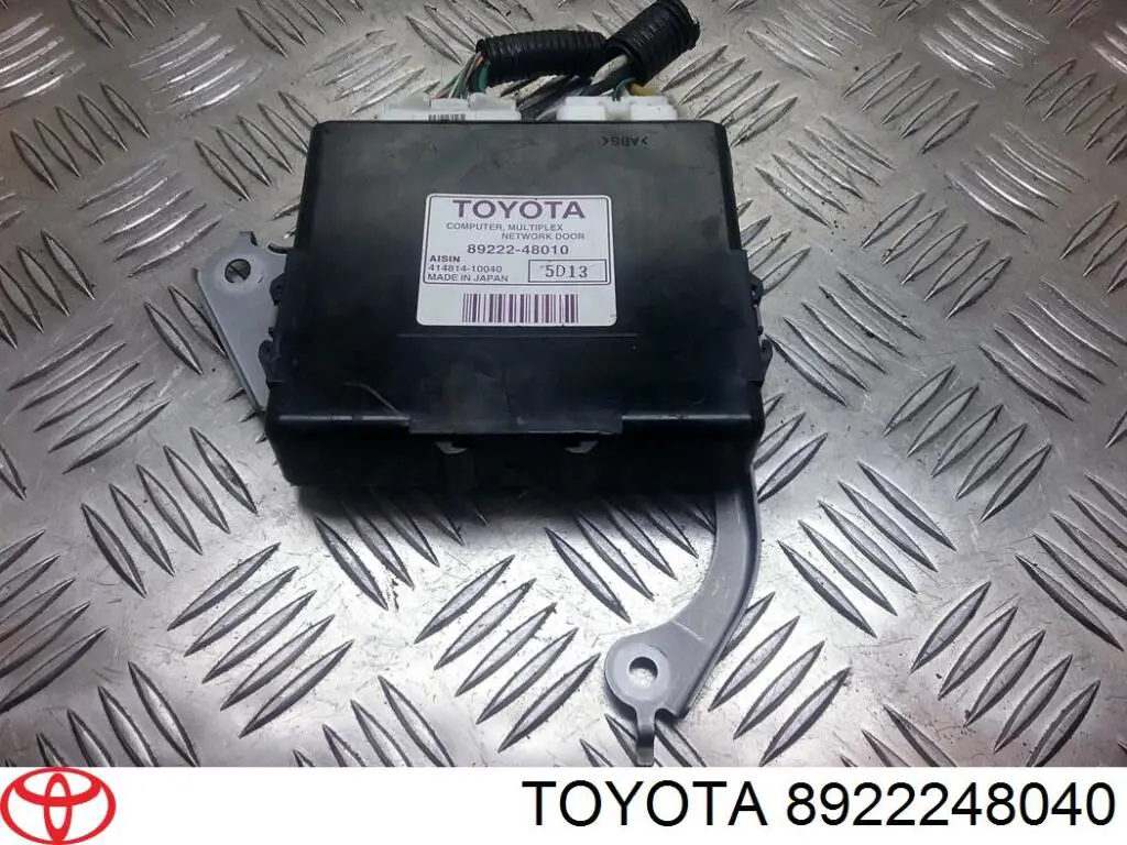 8922248040 Toyota 