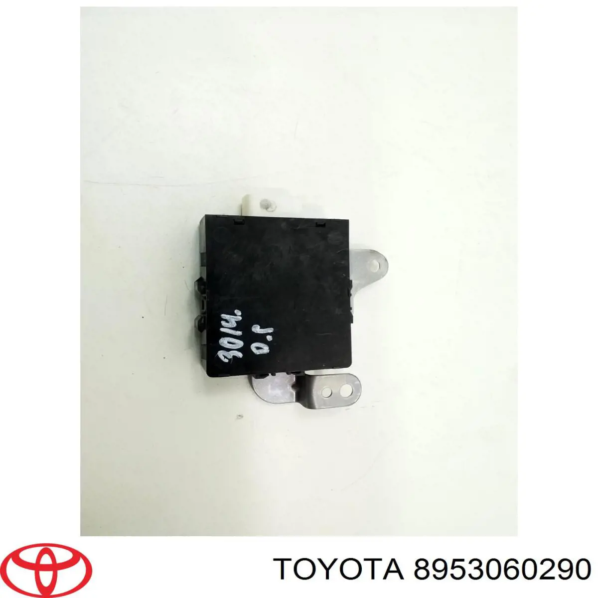 8953060290 Toyota módulo de direção (centralina eletrônica de tracção integral)