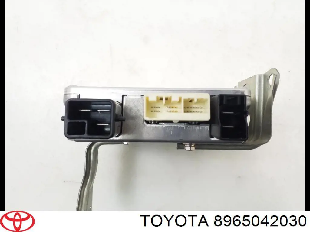  8965042030 Toyota
