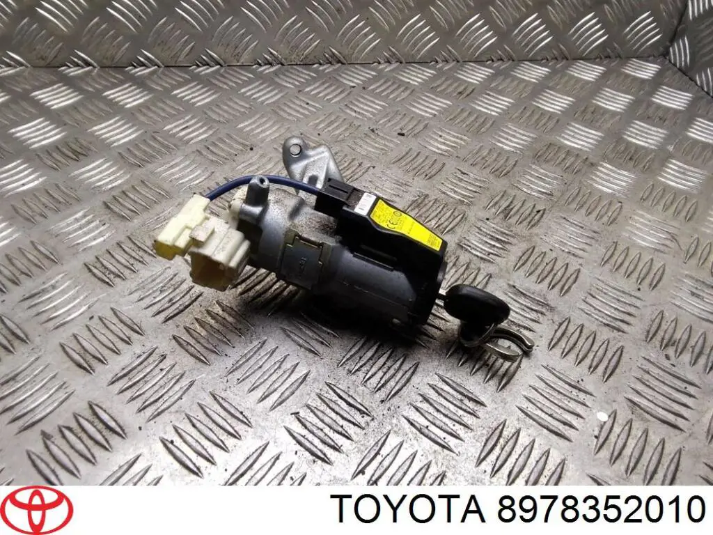 Кольцо иммобилайзера 8978352010 Toyota