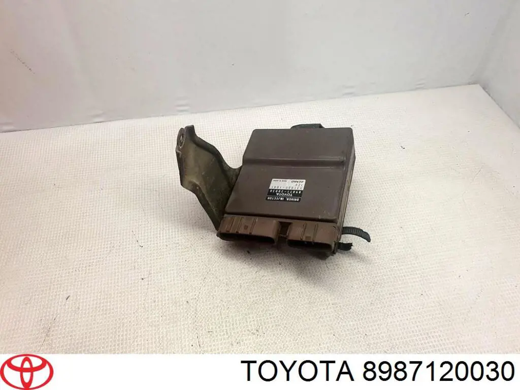 8987120030 Toyota модуль управления (эбу впрыском топлива)