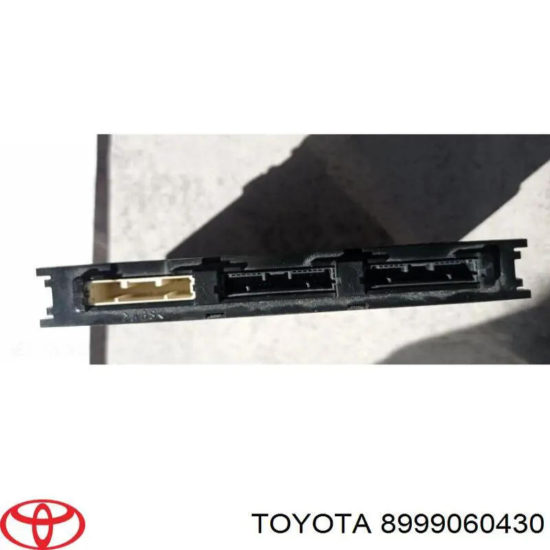 8999060430 Toyota Колонка рулевого управления