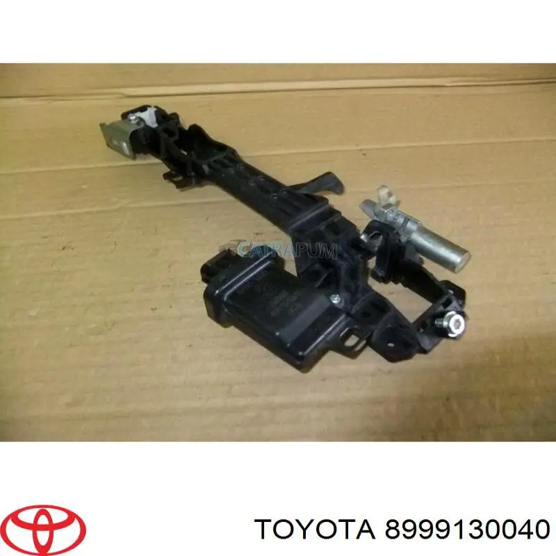 Датчик бесключевого доступа двери (приемник ключа) на Toyota Camry V40