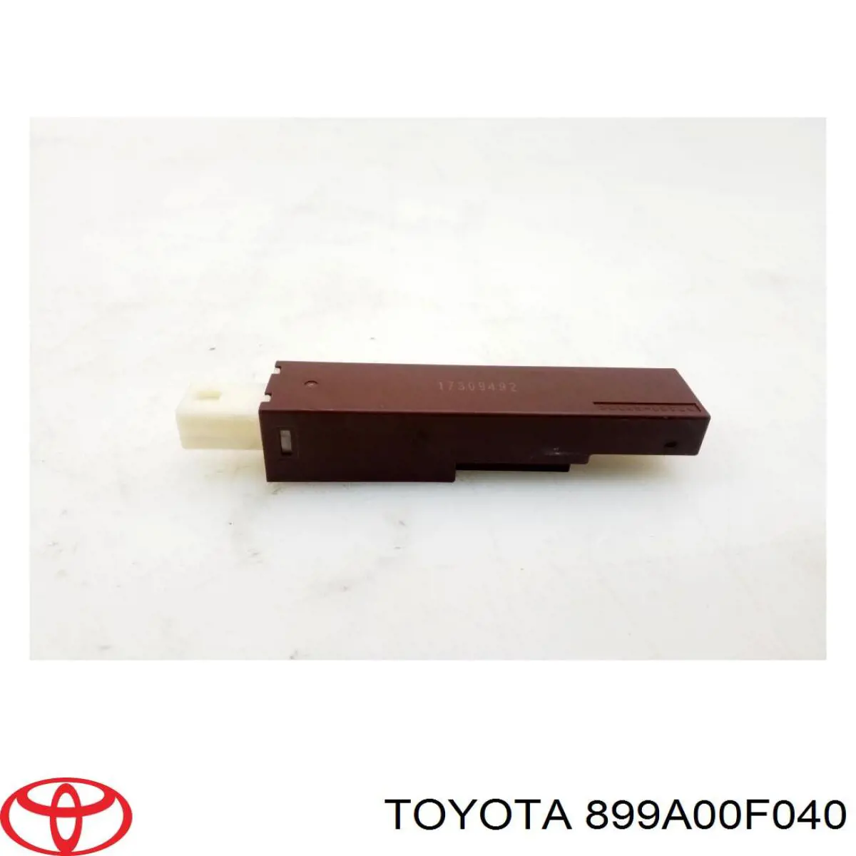 899A00F040 Toyota 