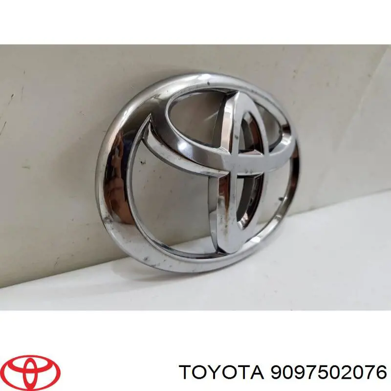 Купить 9097502076 Toyota Эмблема решетки радиатора