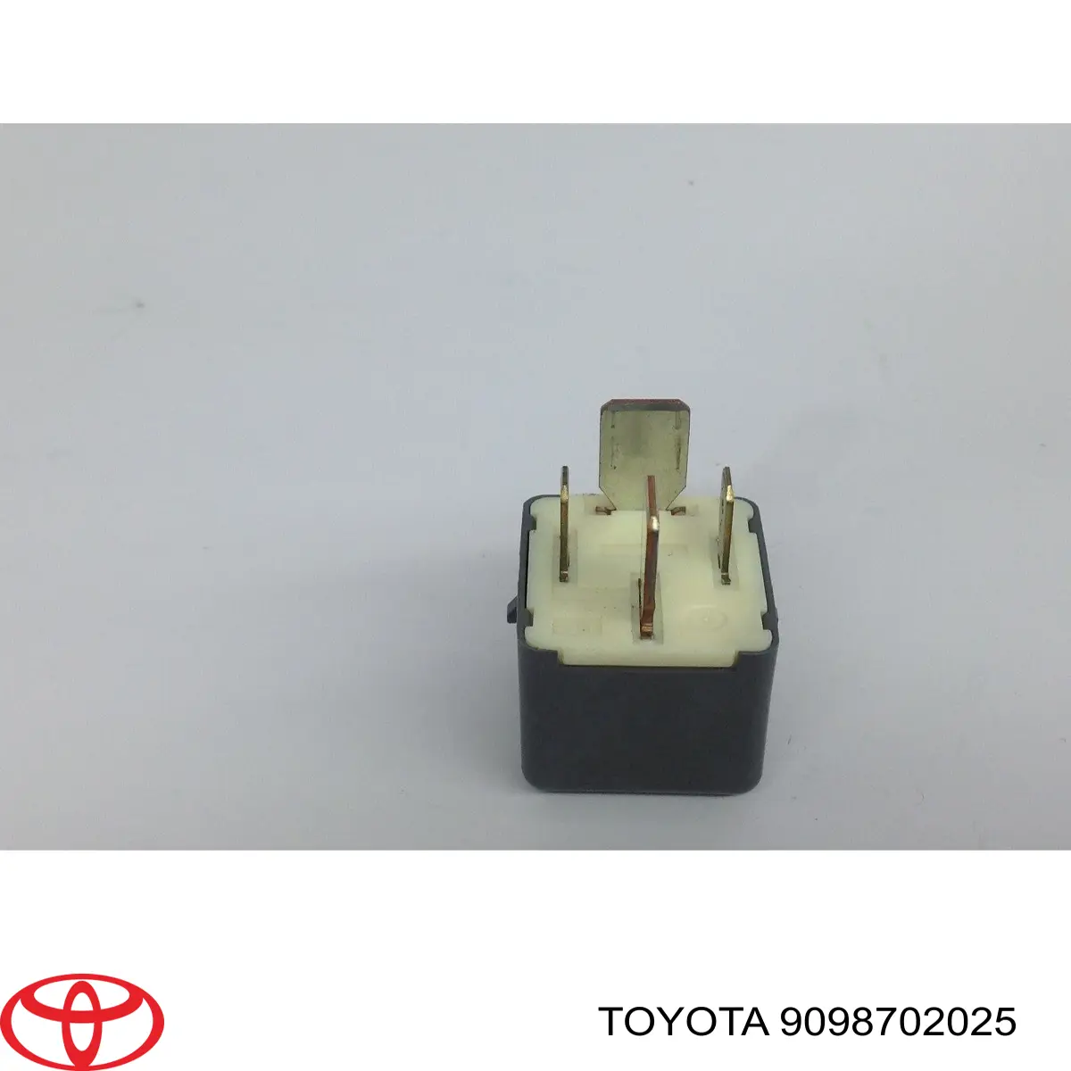 Реле многофункциональное 9098702025 Toyota