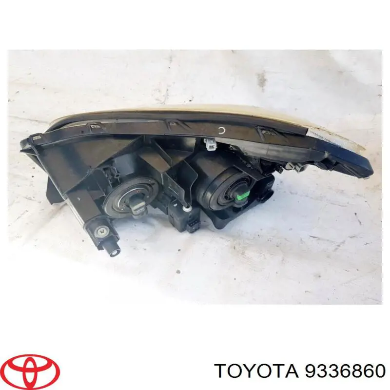 9336860 Toyota 