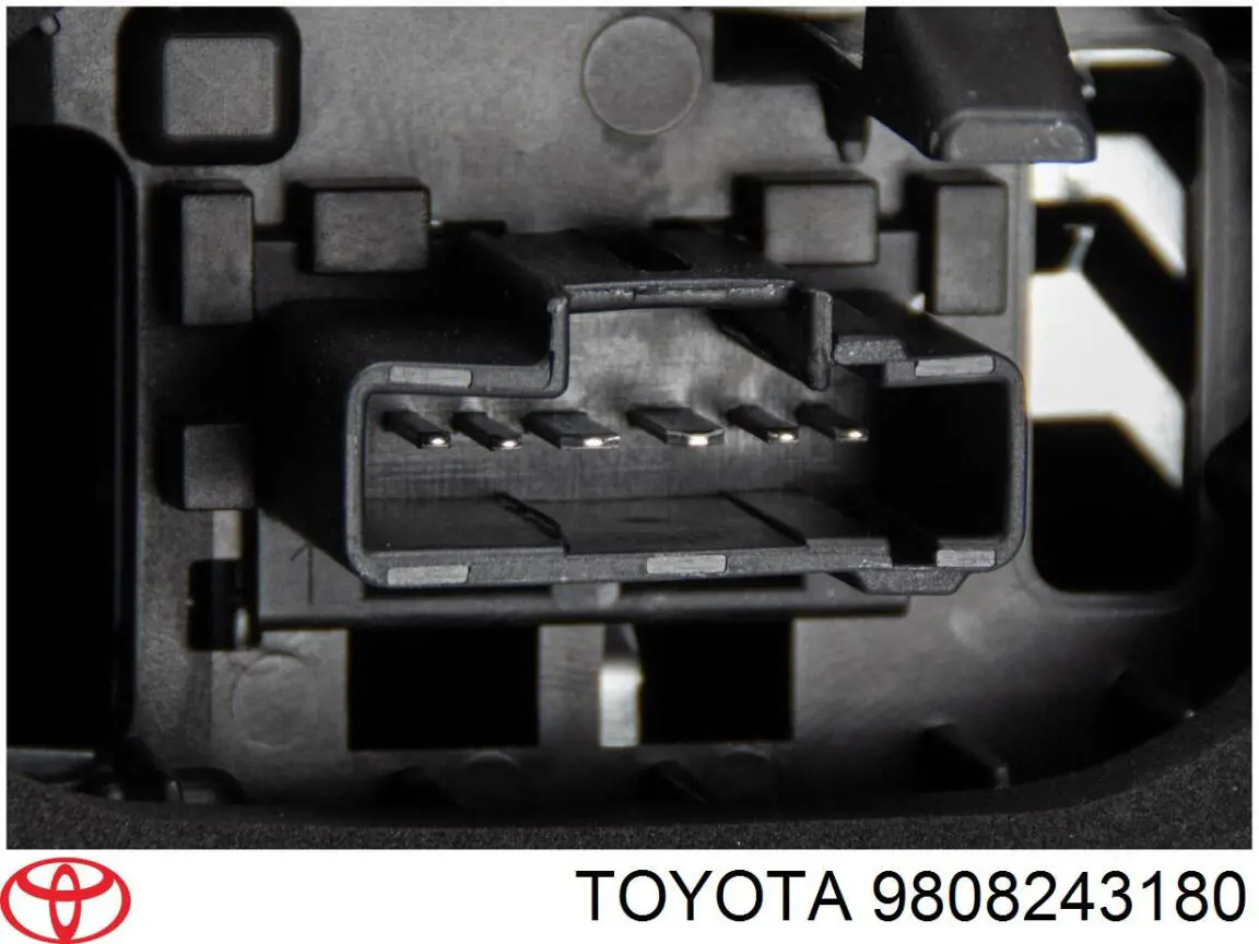 Фонарь задний левый 9808243180 Toyota