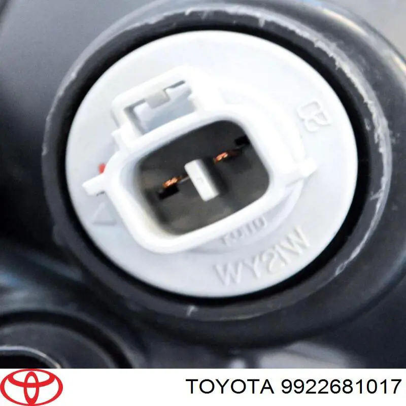 Купить 9922681017 Toyota Крышка фары задняя