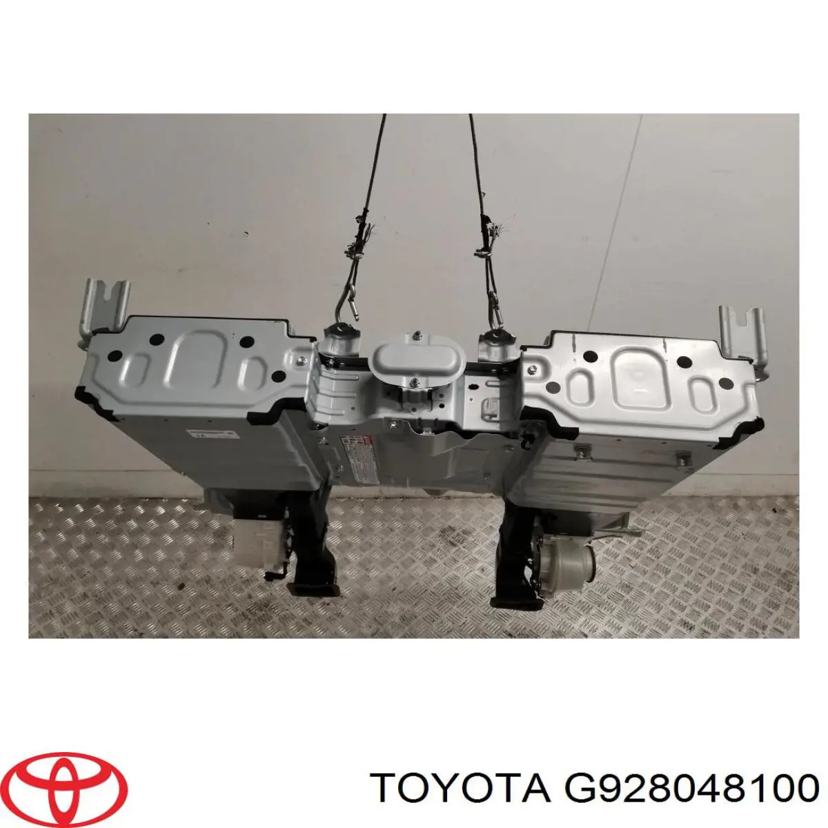Купить G951033120 Toyota Батарейный модуль электромобиля
