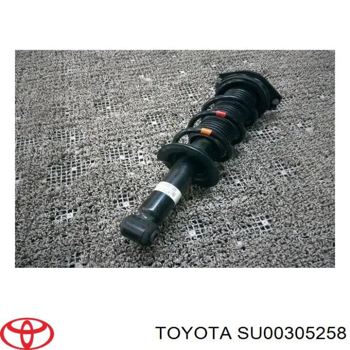SU00300382 Toyota Стойка задняя правая