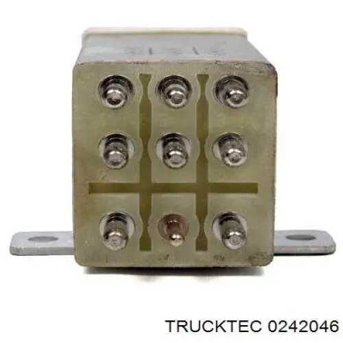 0242046 Trucktec реле-регулятор генератора (реле зарядки)