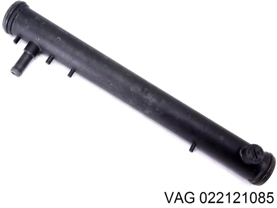 022121085 VAG шланг (патрубок термостата)