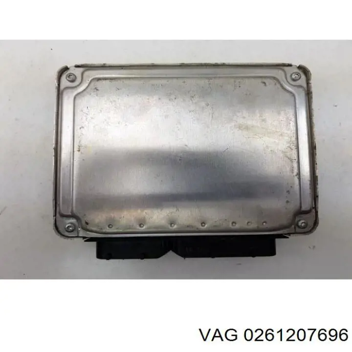 Блок управления двигателем 0261207696 VAG