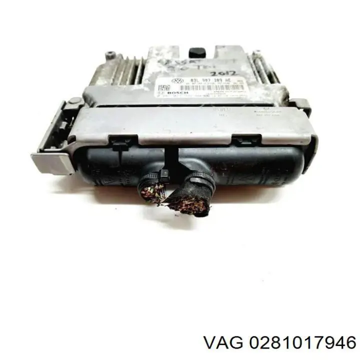 Блок управления двигателем 0281017946 VAG