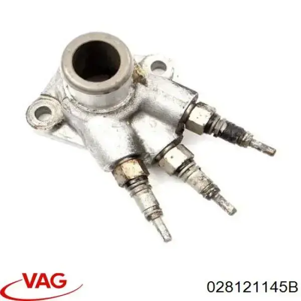 Фланец системы охлаждения 028121145B VAG