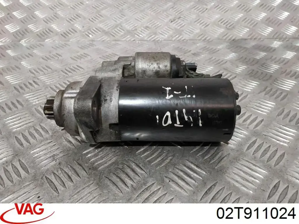 02T911024 VAG Стартер автомобиля