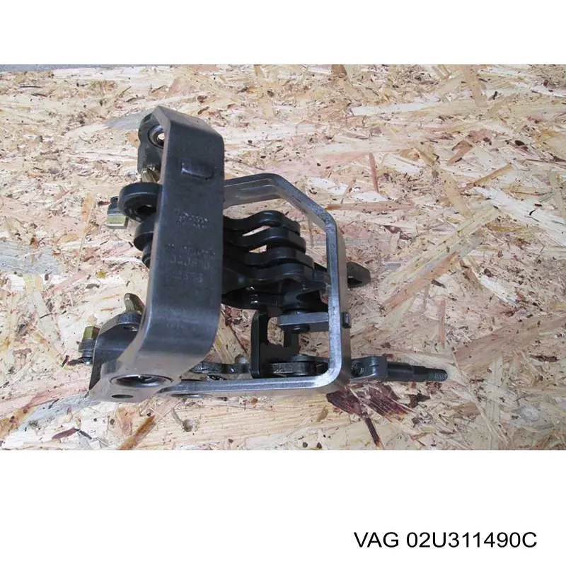 Вилка переключения передач КПП 02U311490H VAG