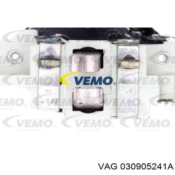 Реле регулятор генератора VAG 030905241A