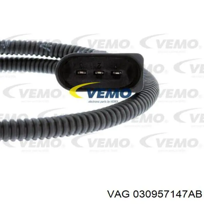 Датчик положения коленвала VAG 030957147AB